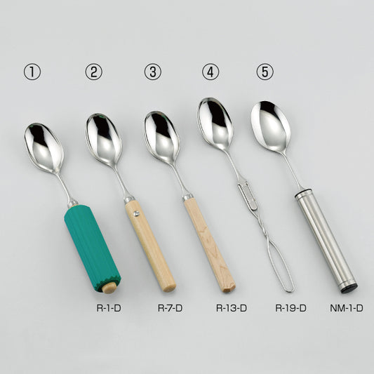 曲げられるスープスプーン